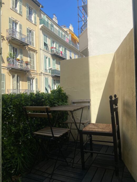 Apartment in the old town, Wilson, terrace, air conditioning